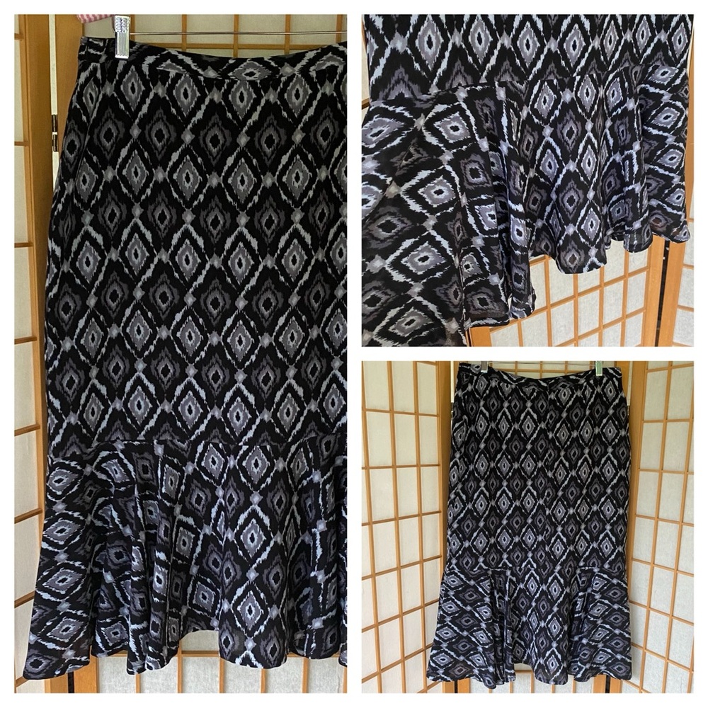 Linea Donna Print MIDI Flare Skirt SZ 12